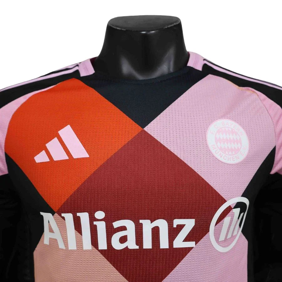 Bayern München Training Authentic Player 2024/25