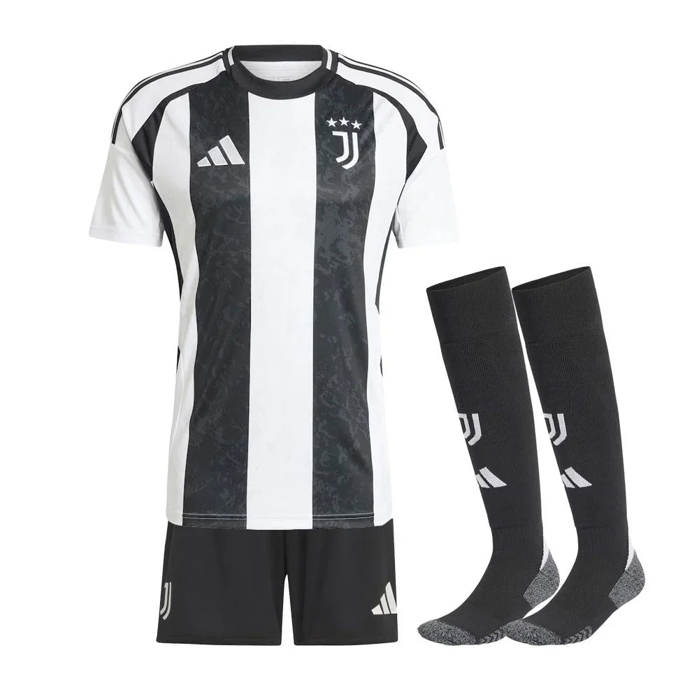 Kids Kit Juventus Home Jersey 2024/25
