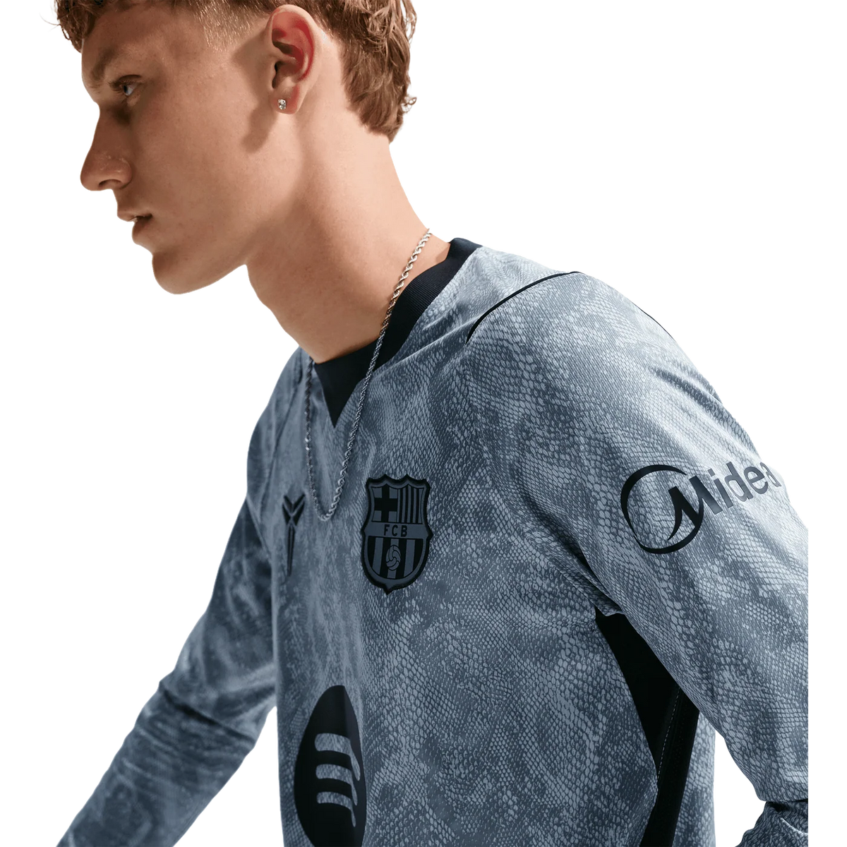 Barcelona Away Goalkeeper Long Sleeve Fan Jersey Shirt 2026/27