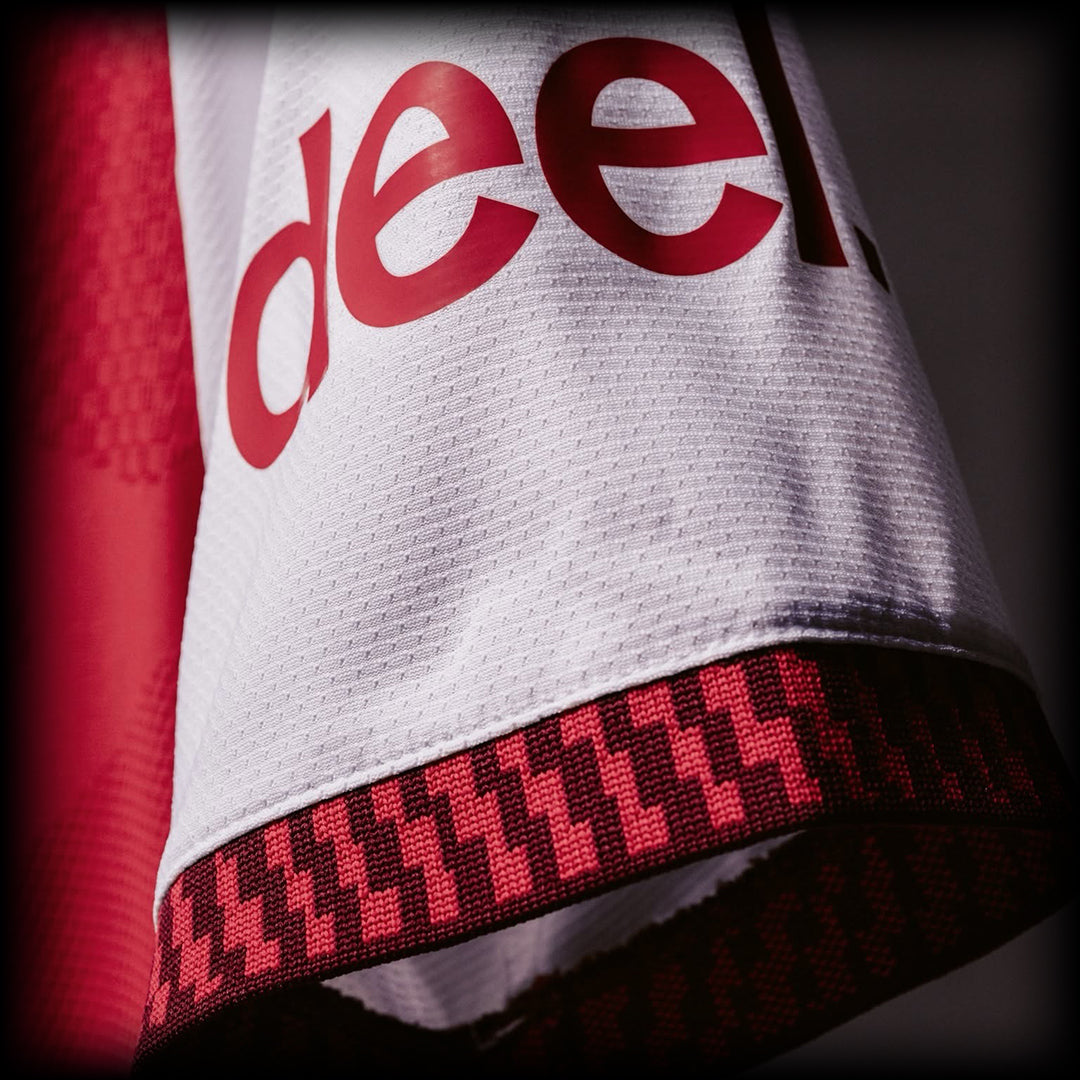 CHAMPIONS #26 Arsenal Home Soccer Jersey 2026/27