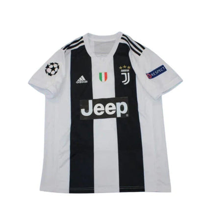 Cristiano Ronaldo #7 Juventus Home Retro Jersey 2018/19