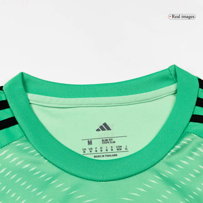 Bayern Munich Goalkeeper Soccer Jersey 2025/26 Green